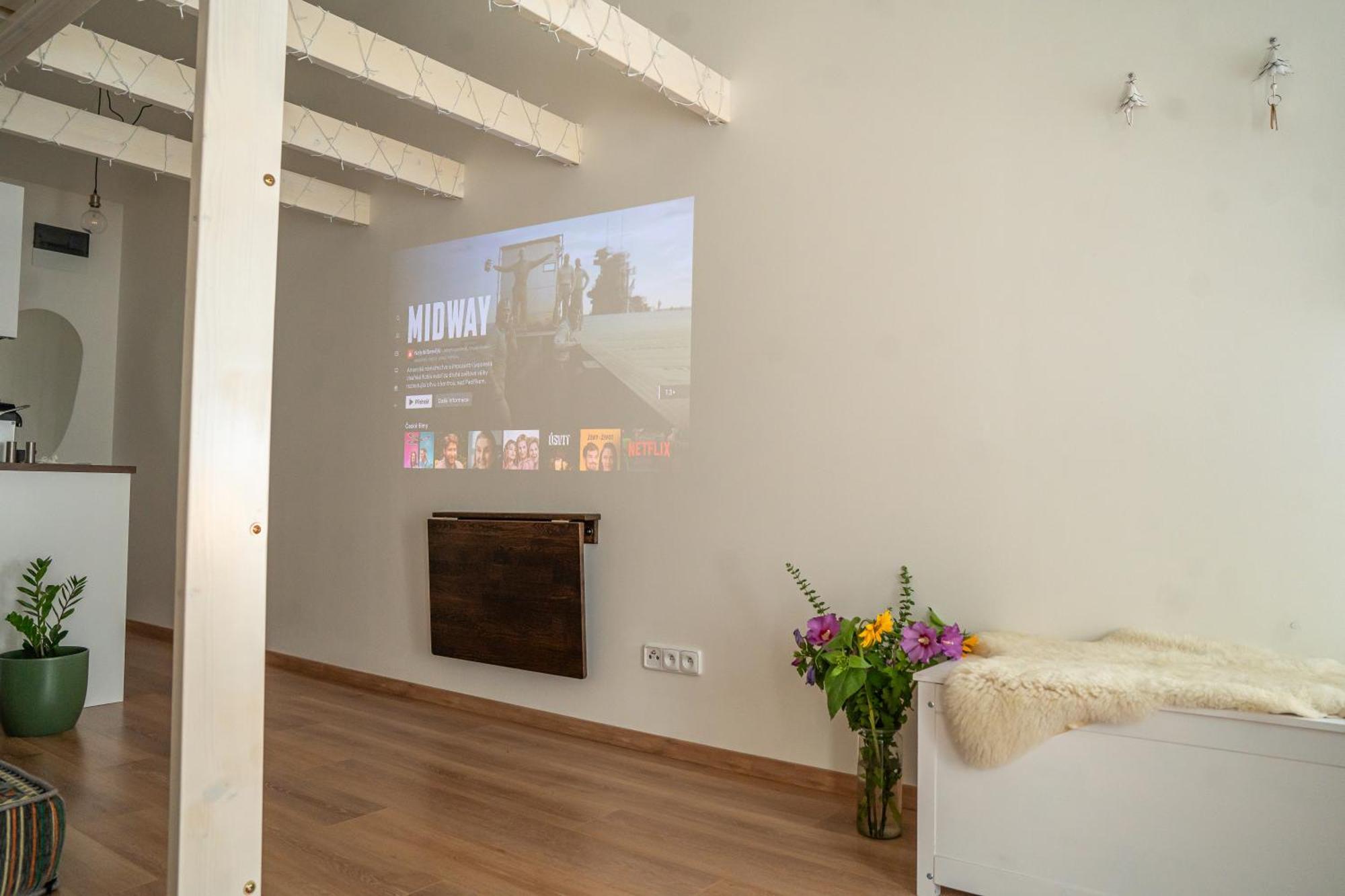 Apartman Spaleny Mlyn Lisnice ภายนอก รูปภาพ